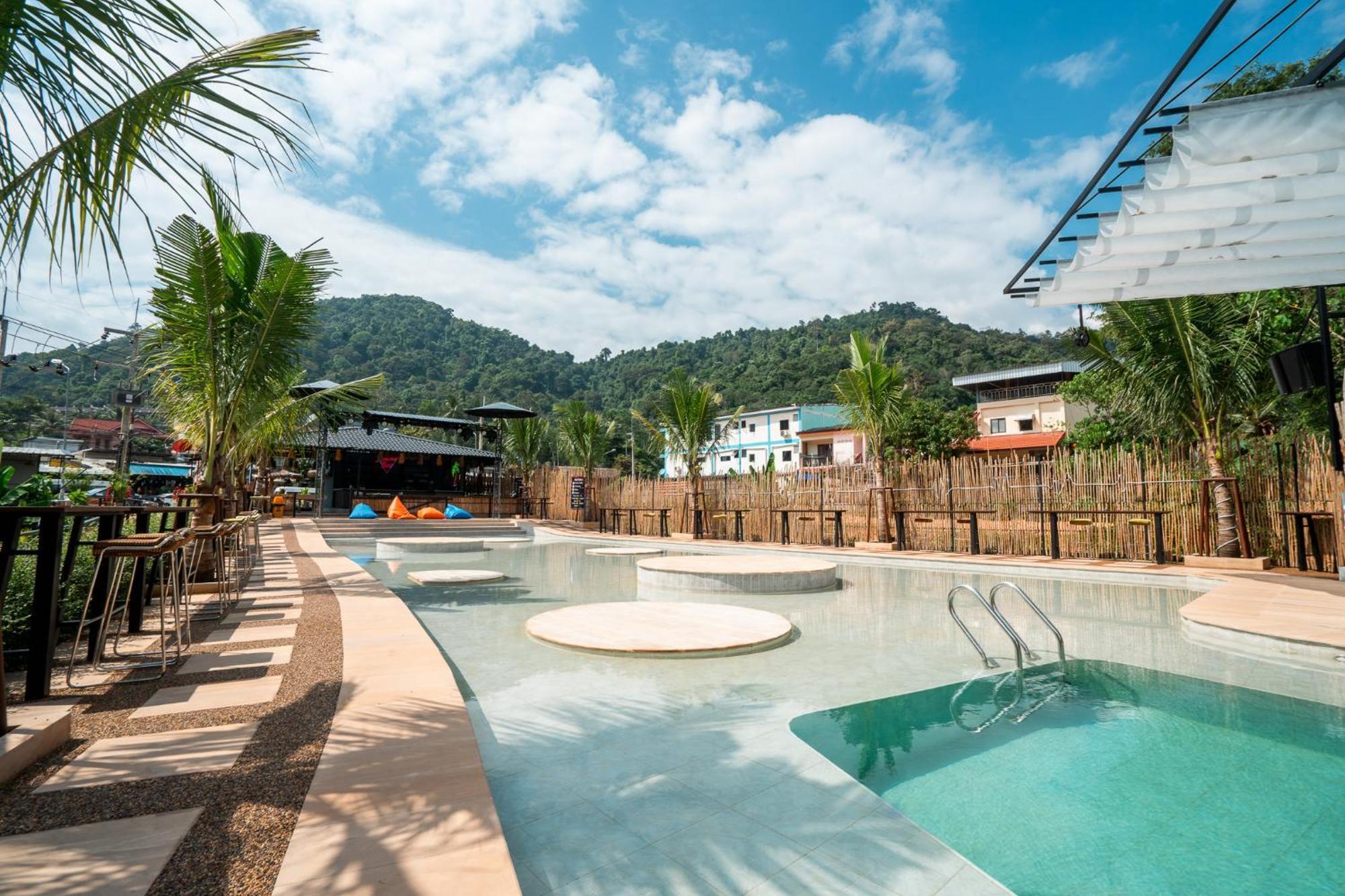 Summer Club And Hostel Ао Нанг Экстерьер фото
