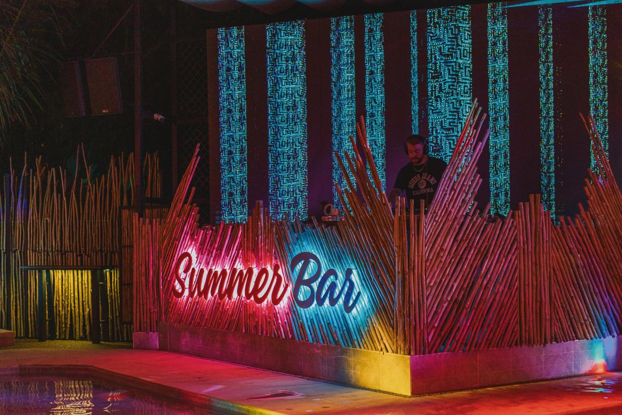 Summer Club And Hostel Ао Нанг Экстерьер фото