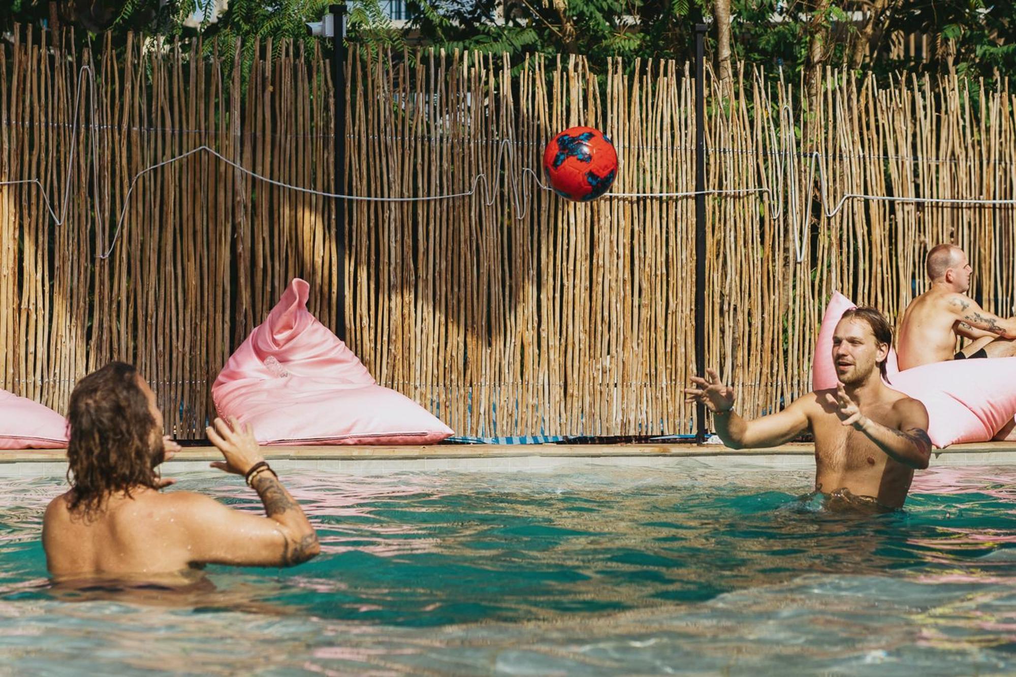 Summer Club And Hostel Ао Нанг Экстерьер фото